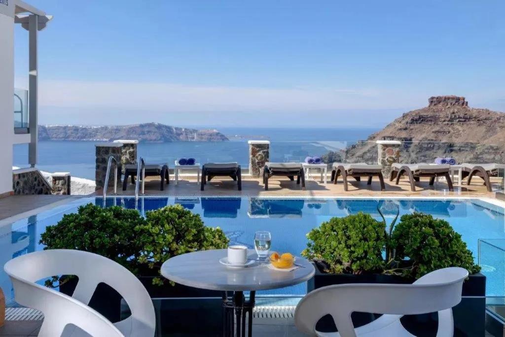 Caldera view apartment with indoor hot tub