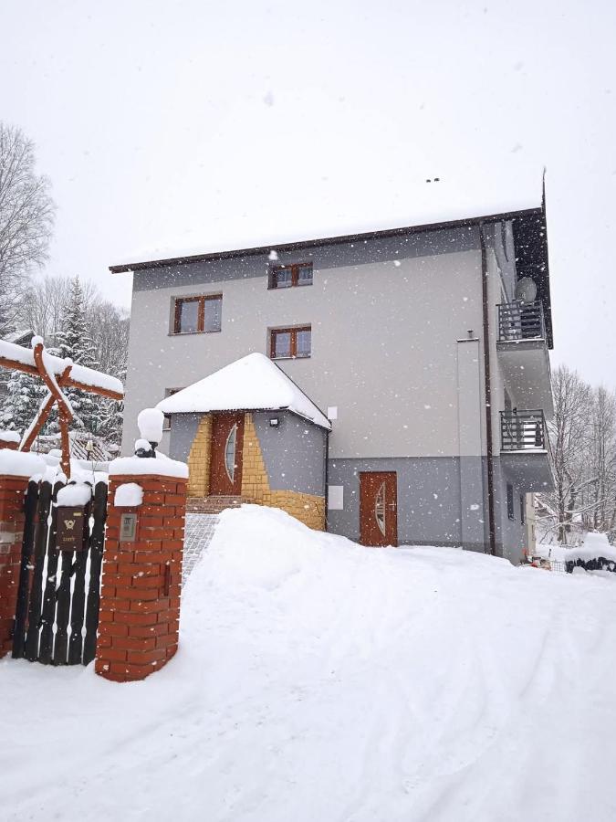 Kwatera u Stasia i Małgosi - B&B Korbielów