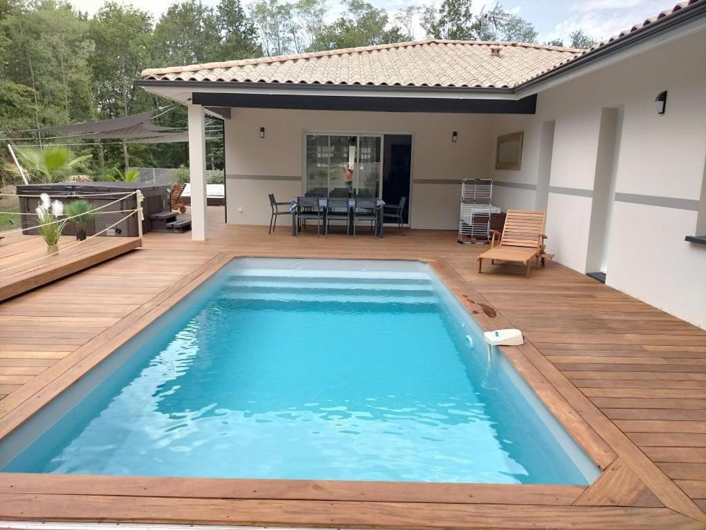 Villa Donostia - Jacuzzi & piscine chauffée - Ferienwohnung Ayguemorte-les-Graves