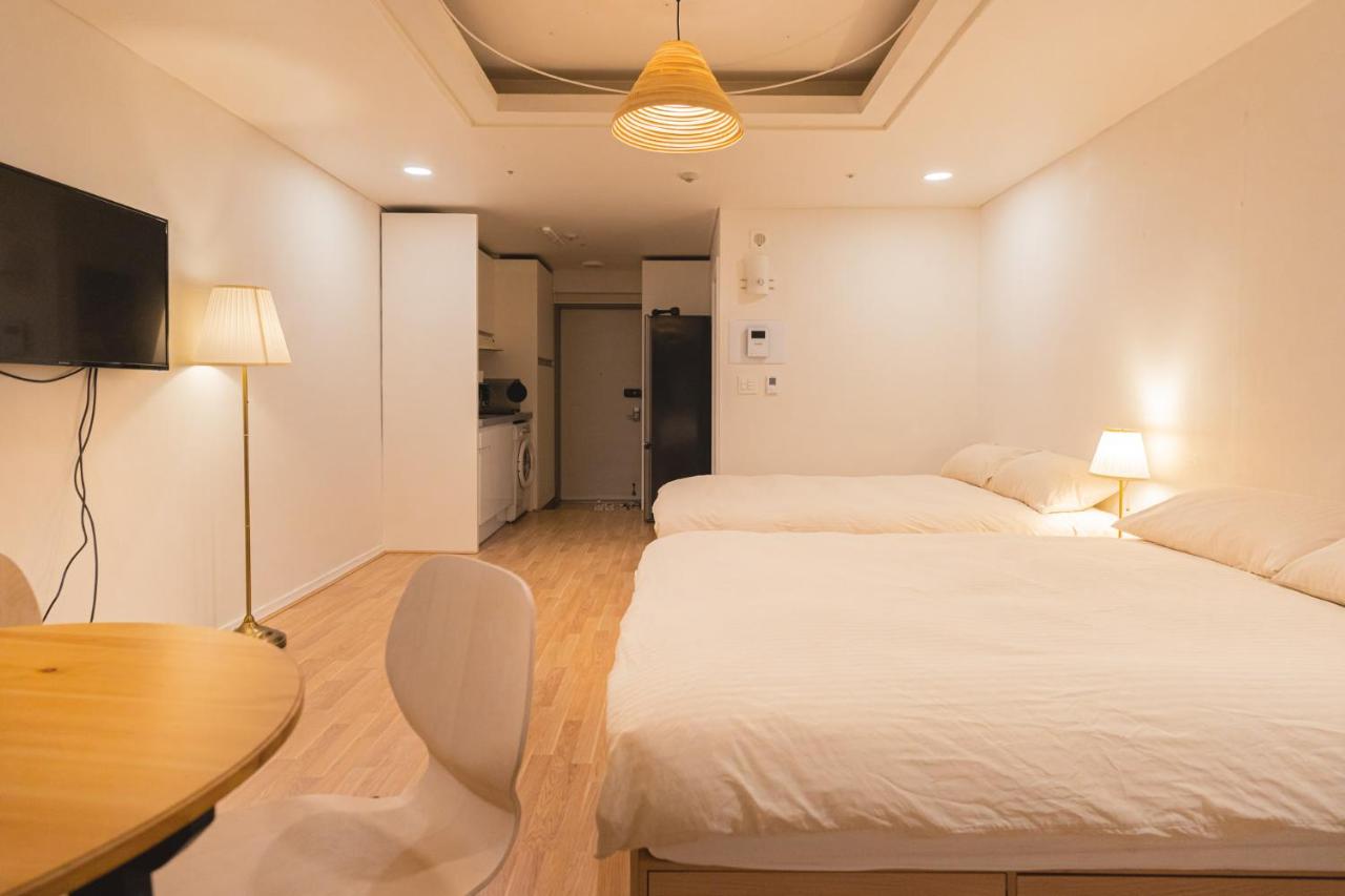 Deluxe Queen Room with Two Queen Beds