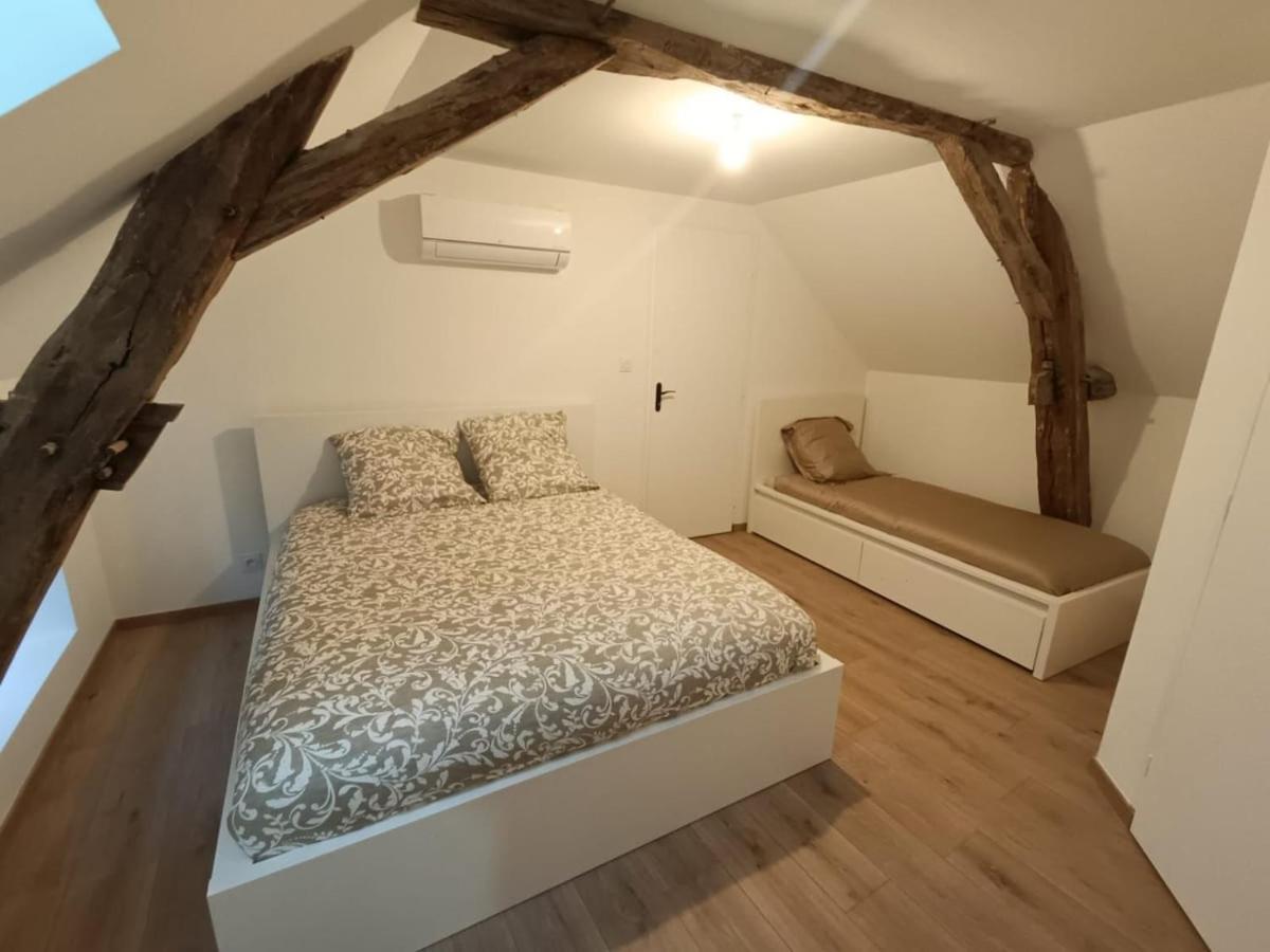 Maison cosy à Touillon - Bed and Breakfast