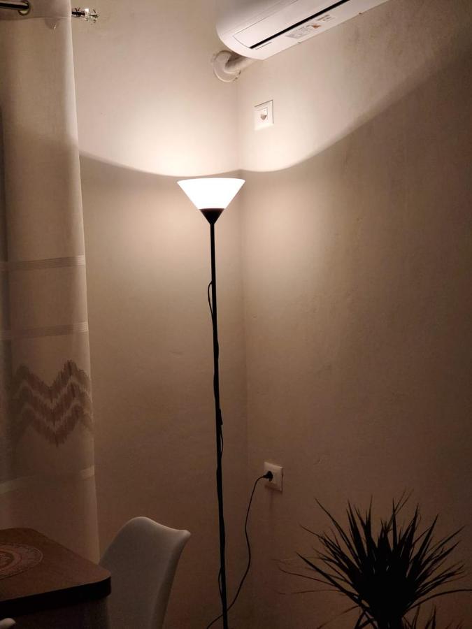 Emmas Place- Apartamenti modern por miqesor ne qender te Elbasanit - Chambres d'hôtes Elbasan