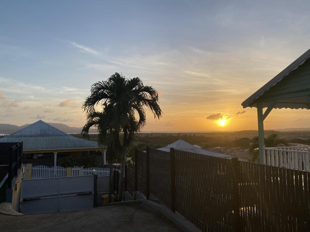 La Villa Navidad - Bed and Breakfast