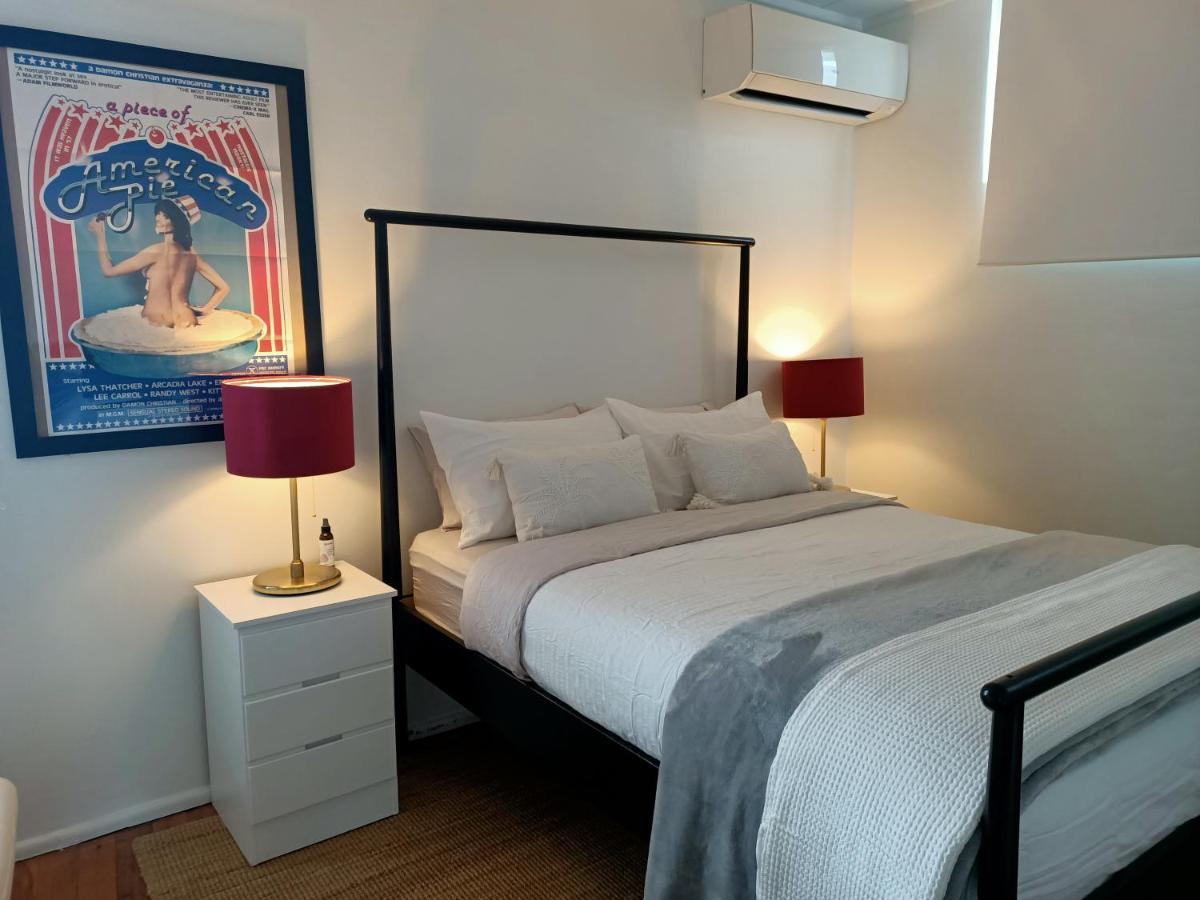 Wake up and smell the Coffee - Bed and Breakfast Wayo