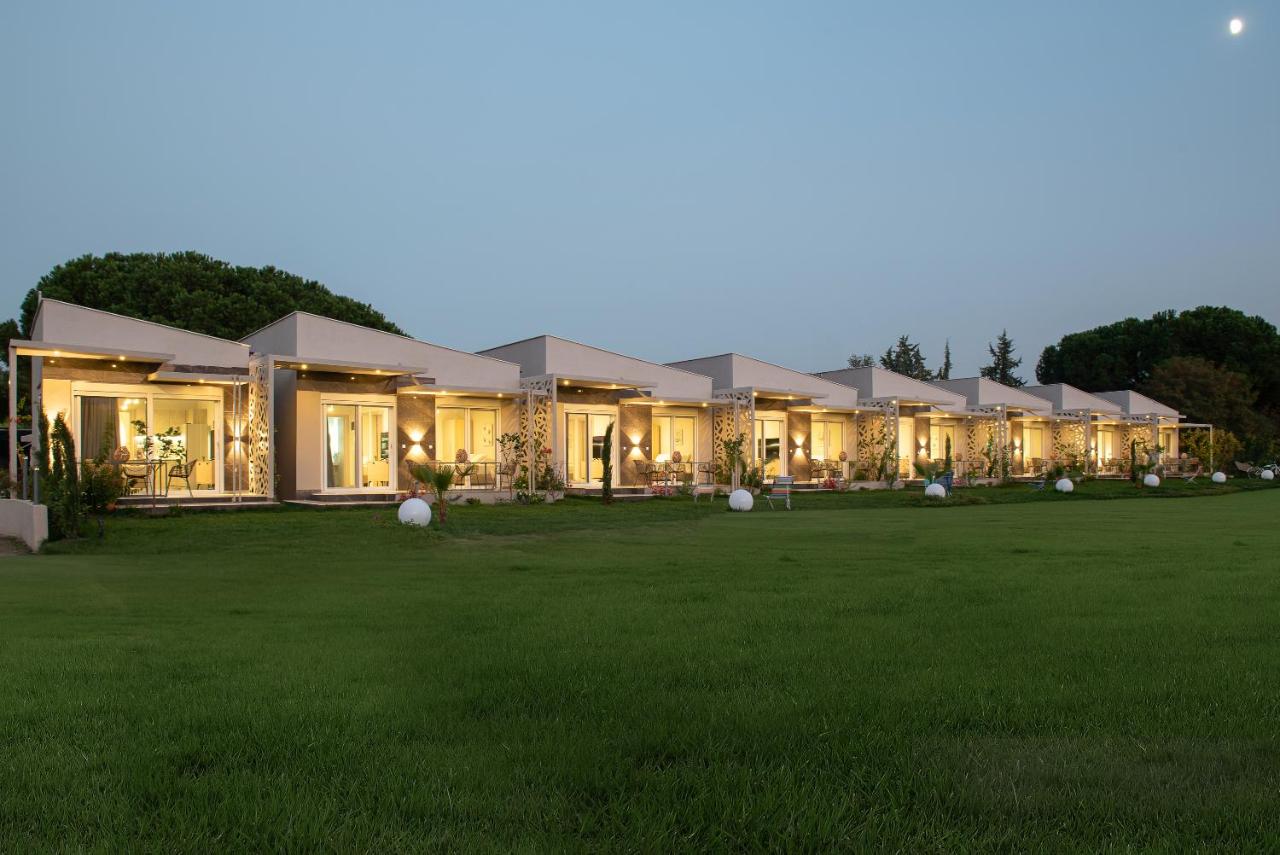 Amadeus Golden Resort - Bed and Breakfast