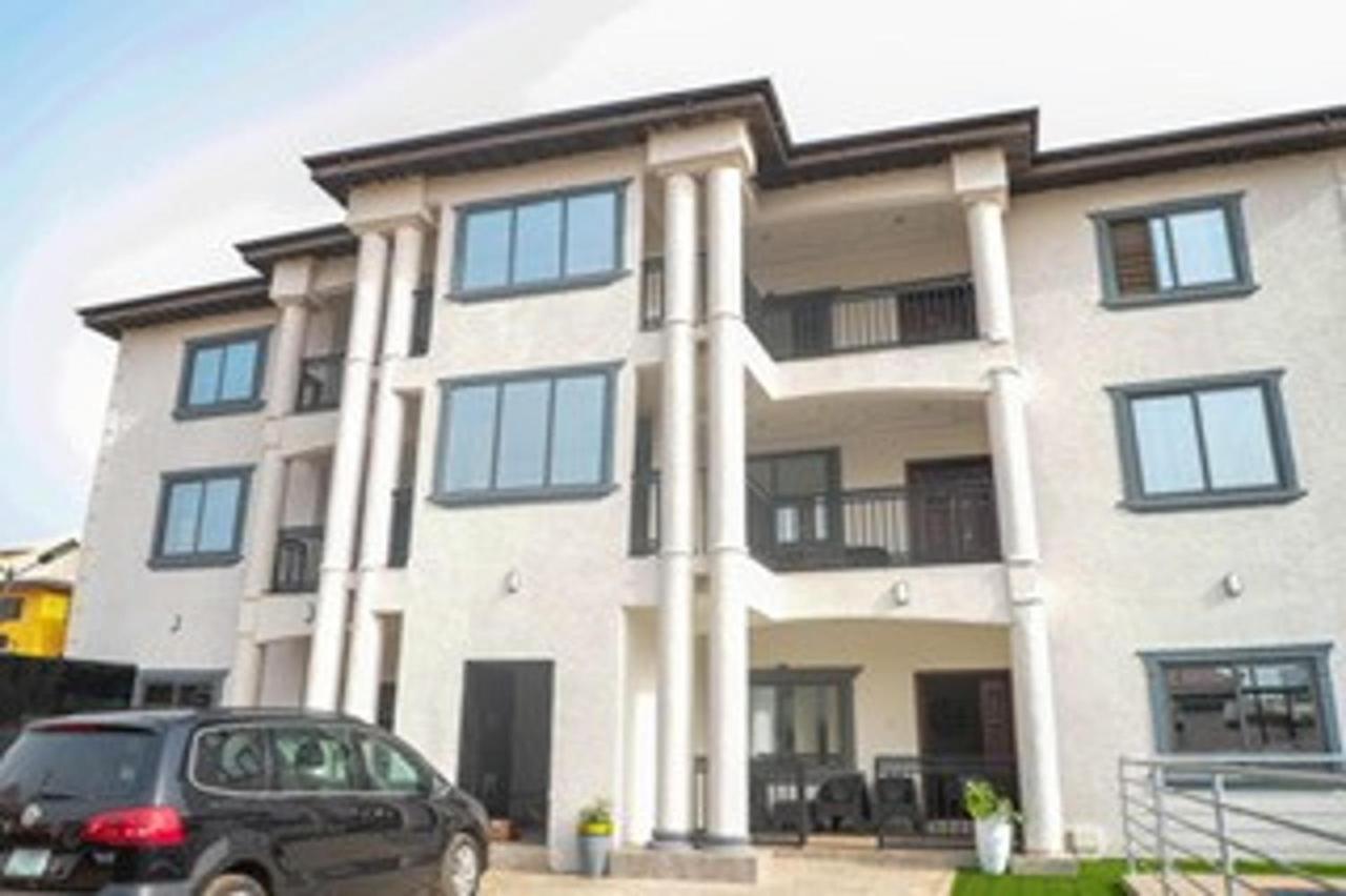 Beautiful Serviced apartment at Nanakrom Accra - B&B