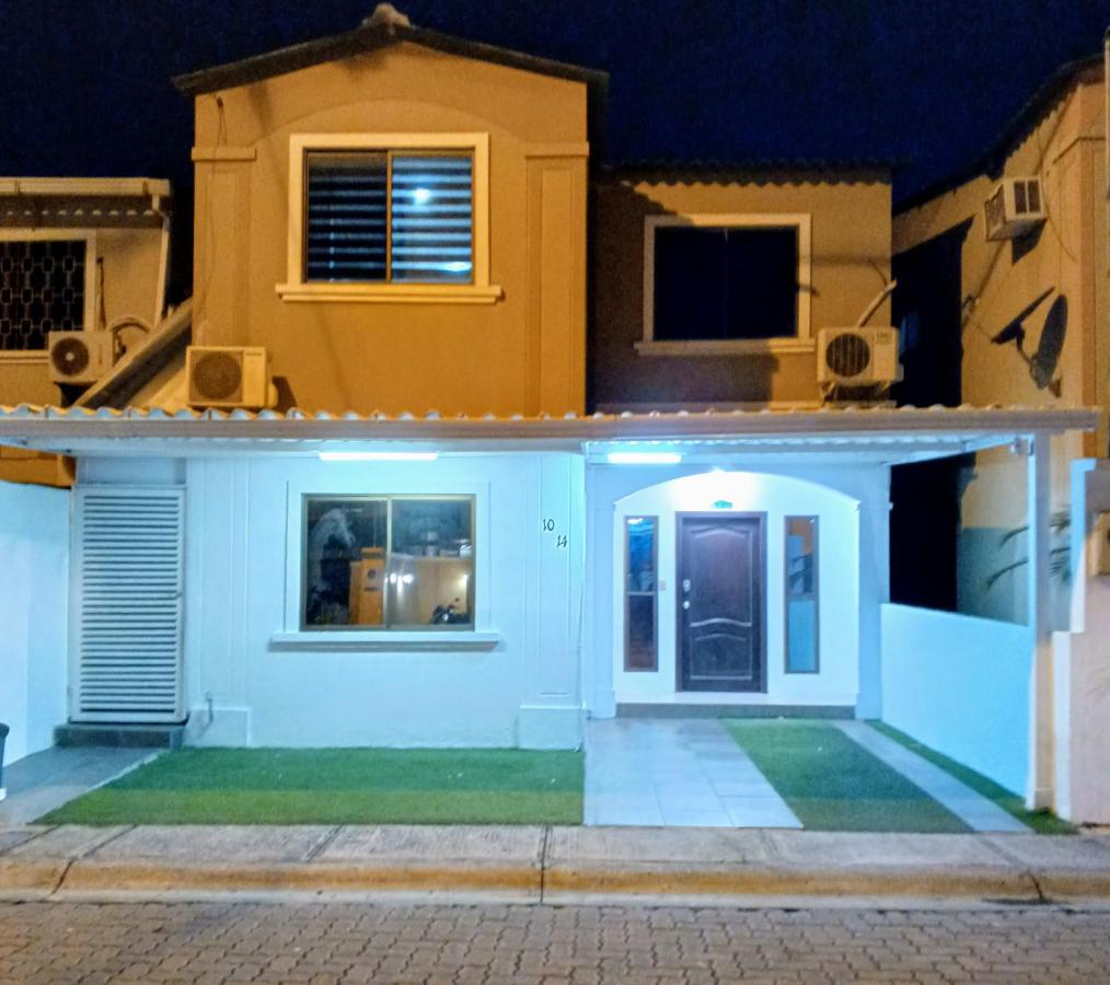 Apartamento - Planta alta