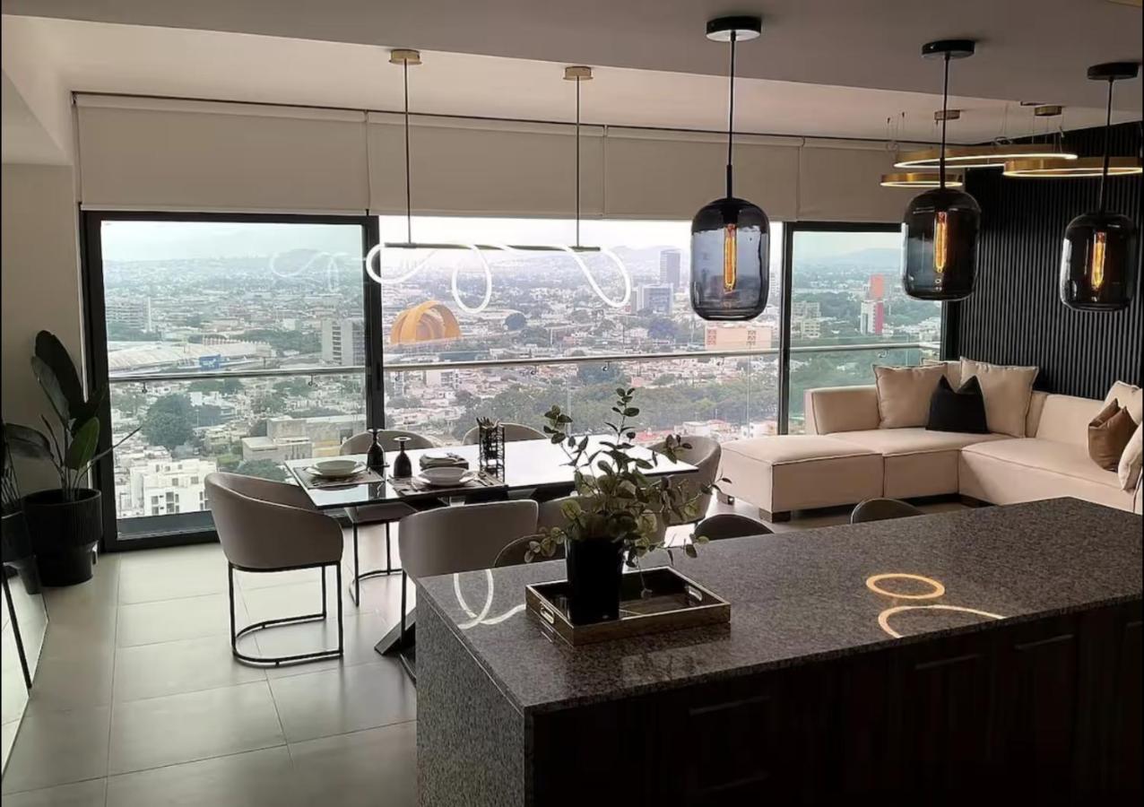 Luxury Apt Vista increíble Zona Expo GDL - Bed and Breakfast