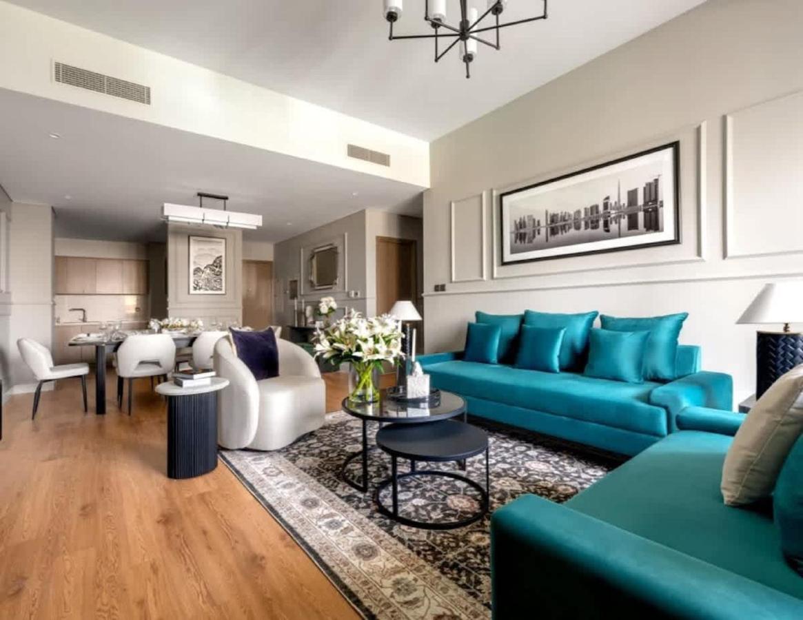 Luxurious 4BR Apartment with Full Burj Khalifa And Fountain Views, Downtown Dubai - B&B Dubai