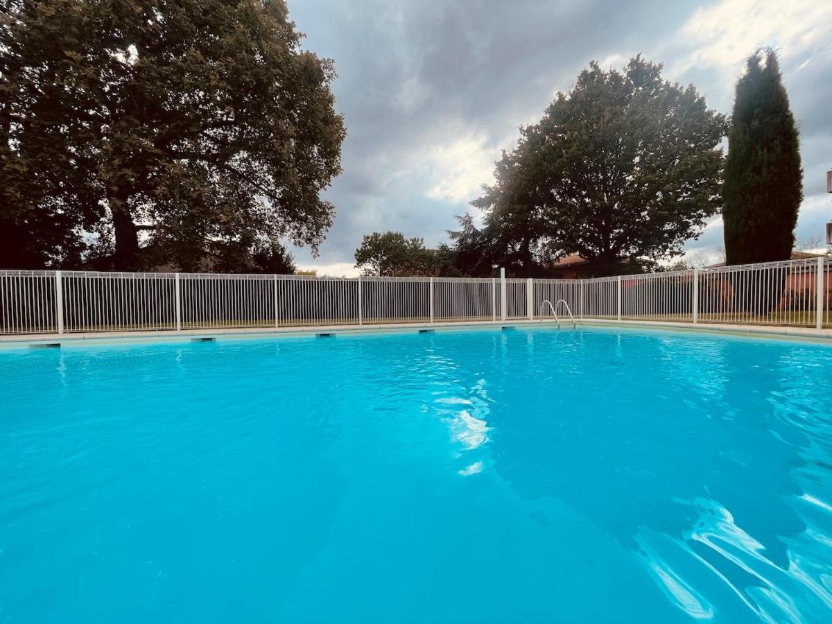 Appartement T2 dans une résidence avec piscine - B&B