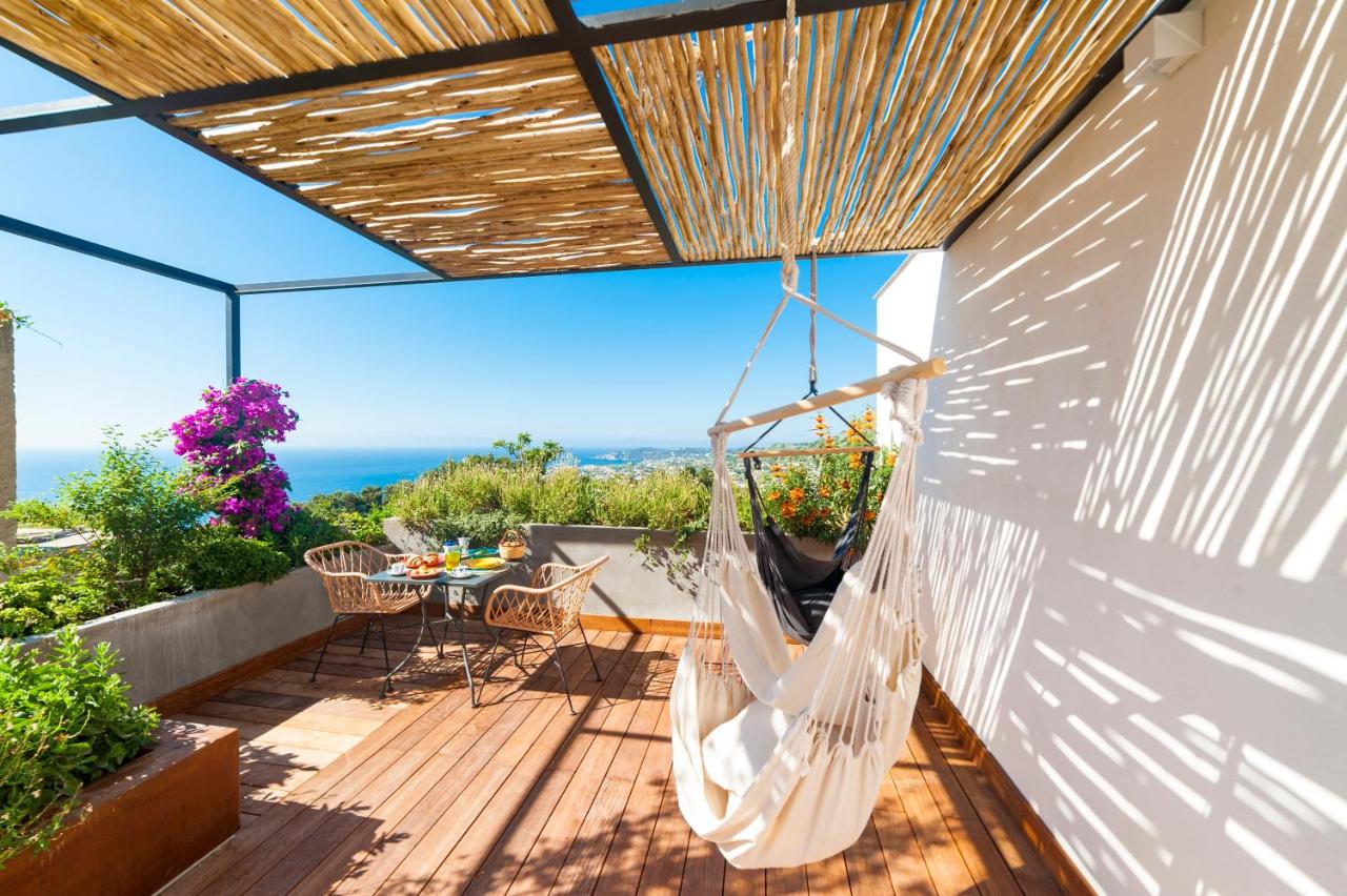 Studio with Sea View