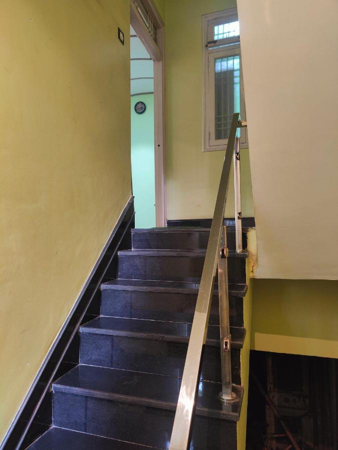 Akhand Bhawan Homestay 2BHK Apartment - Bed and Breakfast Benares