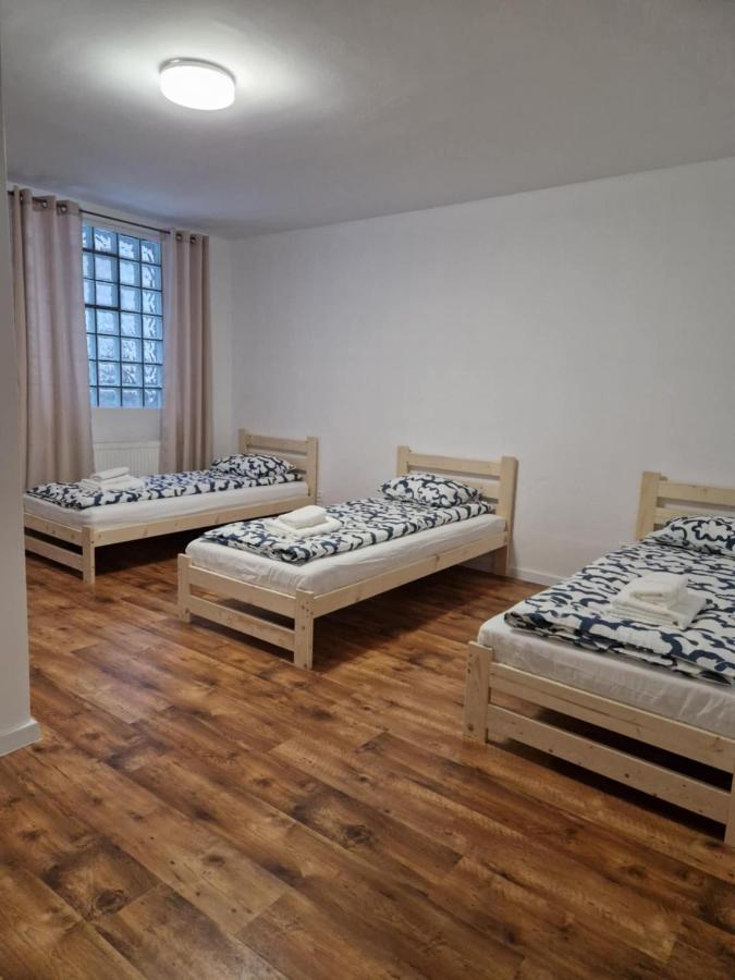 Camera Tripla Economy con Bagno in Comune