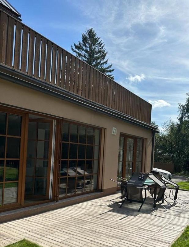 Apartmán Lesněnka - Ferienwohnung