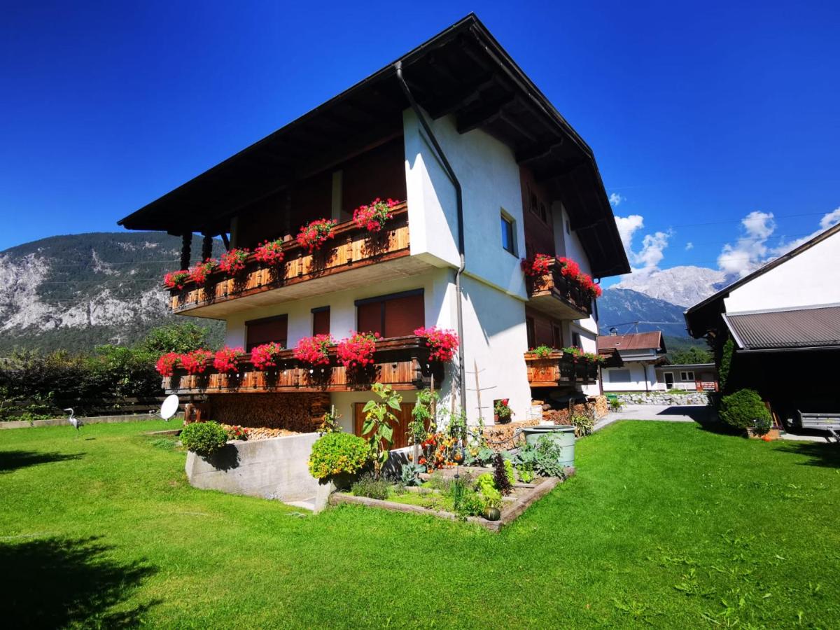 Haus Neurauter - B&B Mötz