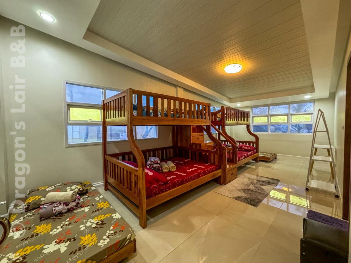 Quadruple Room with Private Bathroom