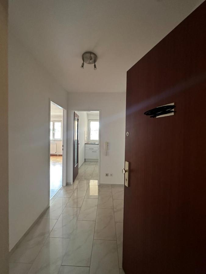 Bright & Stylish Apartment in Vienna - newly renovated, city center easy to reach - Ferienwohnung