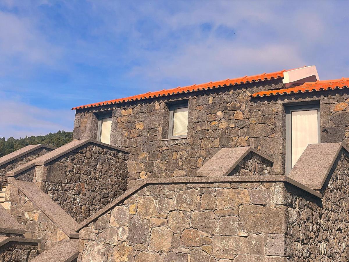Casa do Grotão - Turismo no Espaço Rural - Alojamento Rural - Ferienwohnung Ribeiras