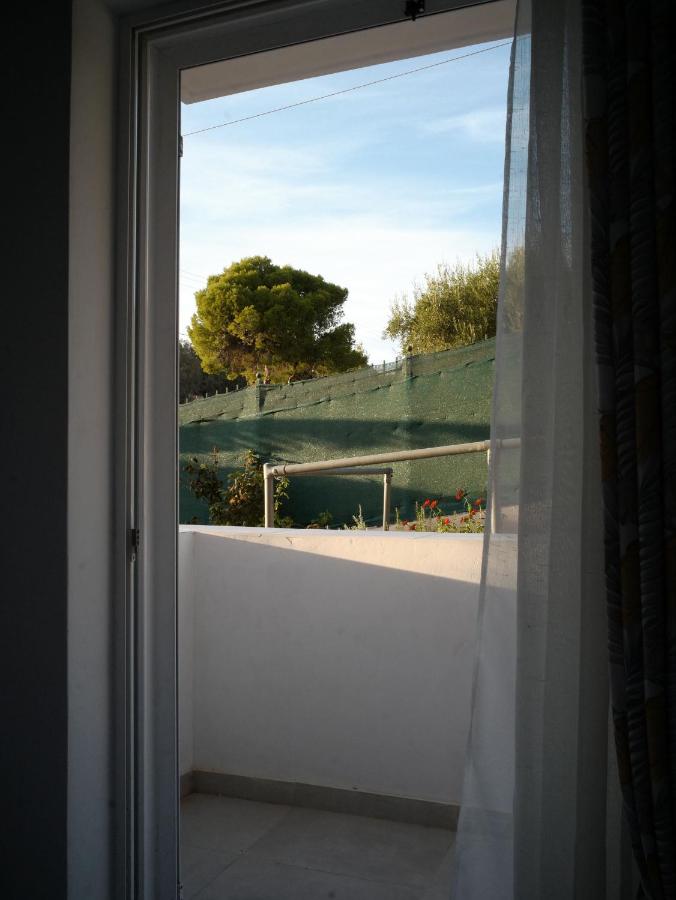 ILIADA Luxury Apartment - B&B Limín Mesoyaías