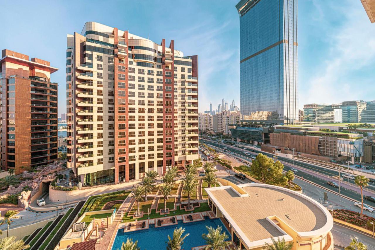 Marina Haven I Waterfront I Pool I Gym and Sauna - Chambres d’hôtes Dubaï
