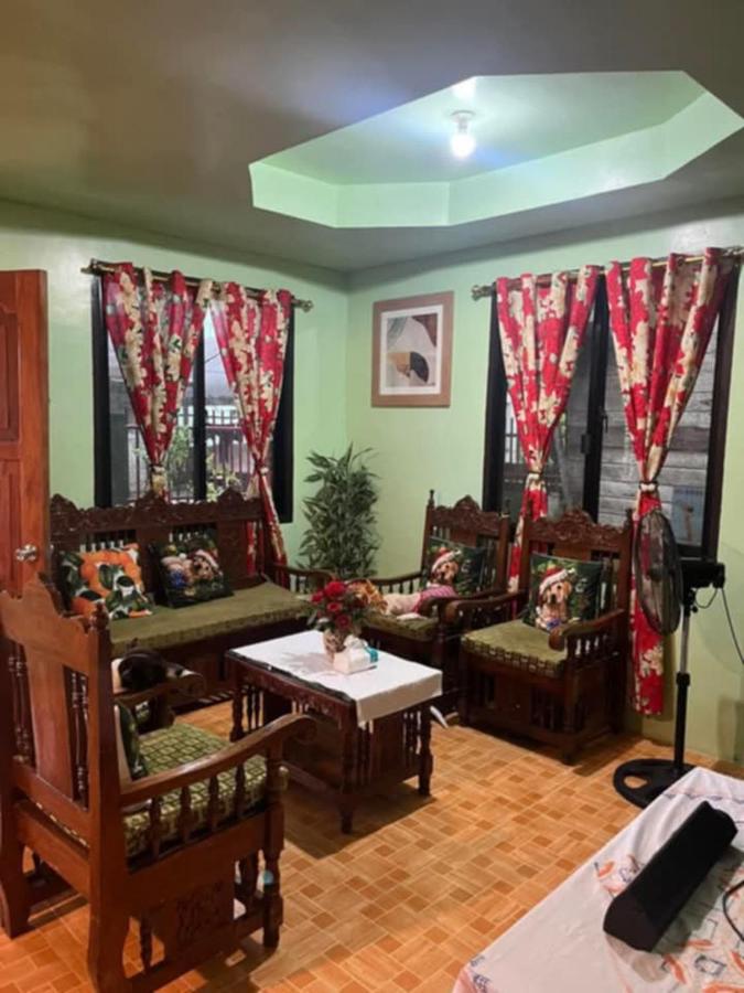 Llamas Hometel - B&B Hinatuan
