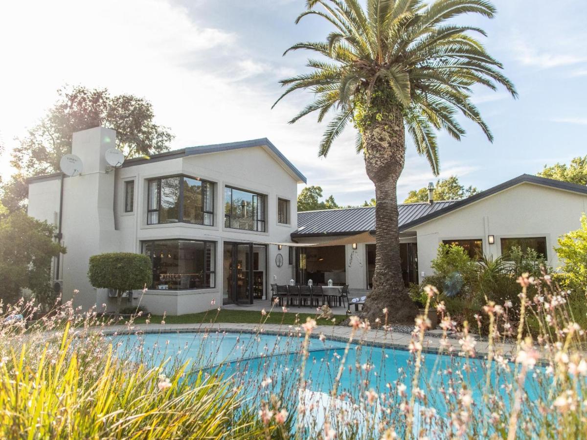 Bella Casa Villa - Bed and Breakfast