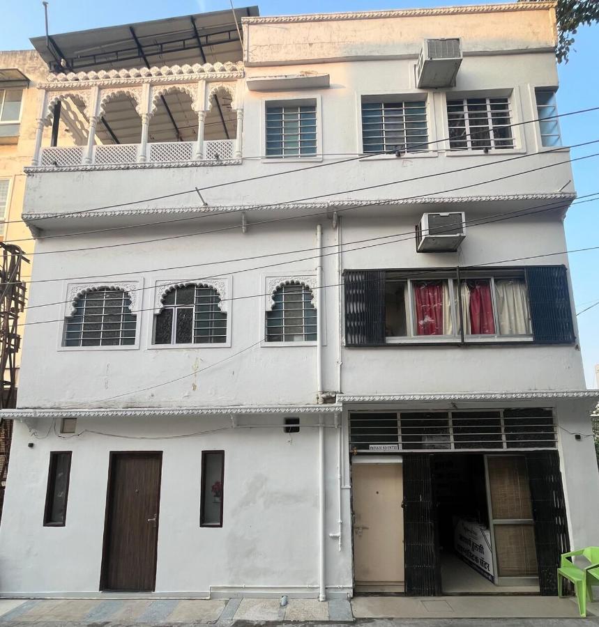 Chetak Haweli 4 Bedroom Heritage House Chetak Circle - B&B