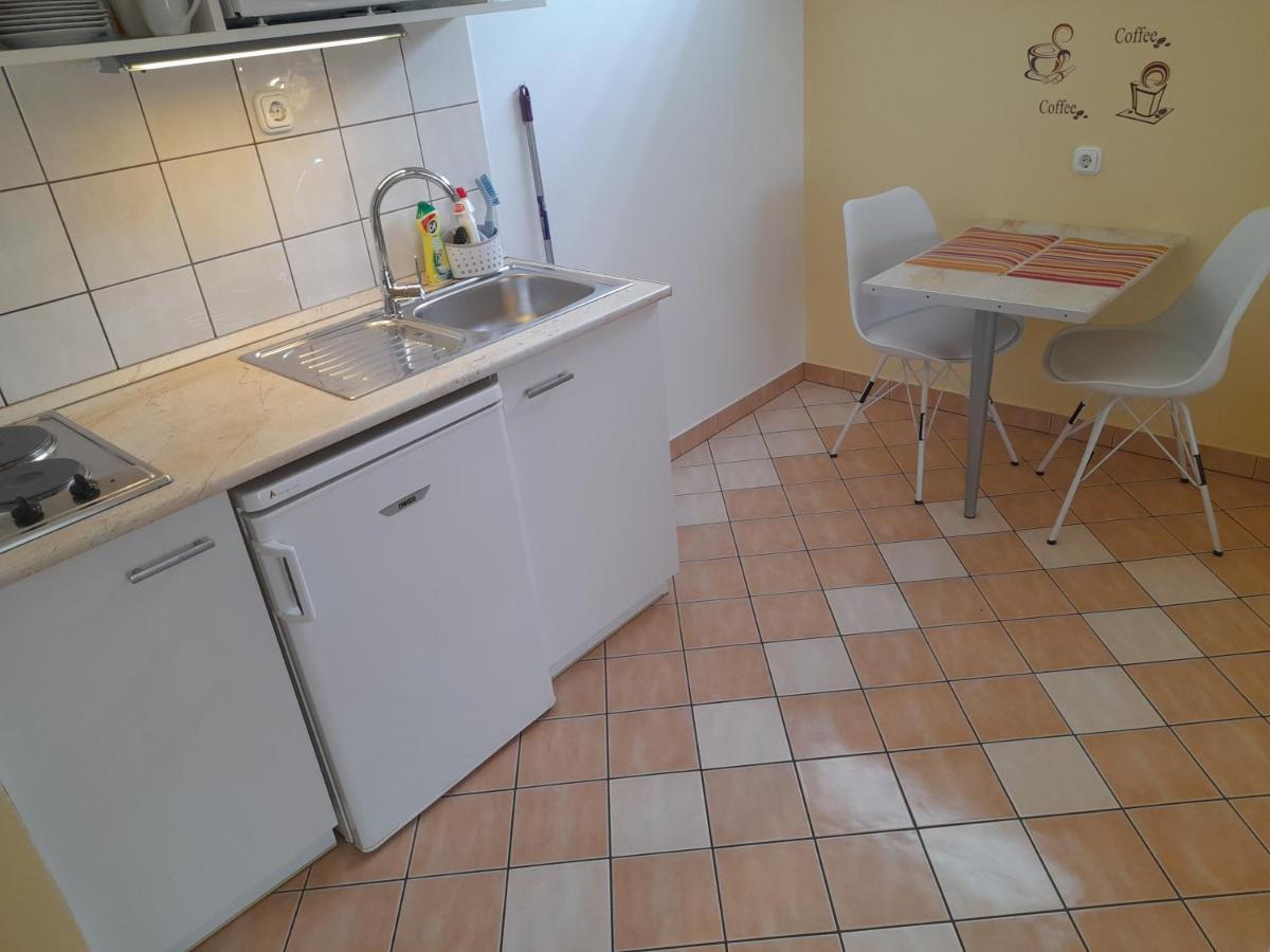 Apartamento con balcón