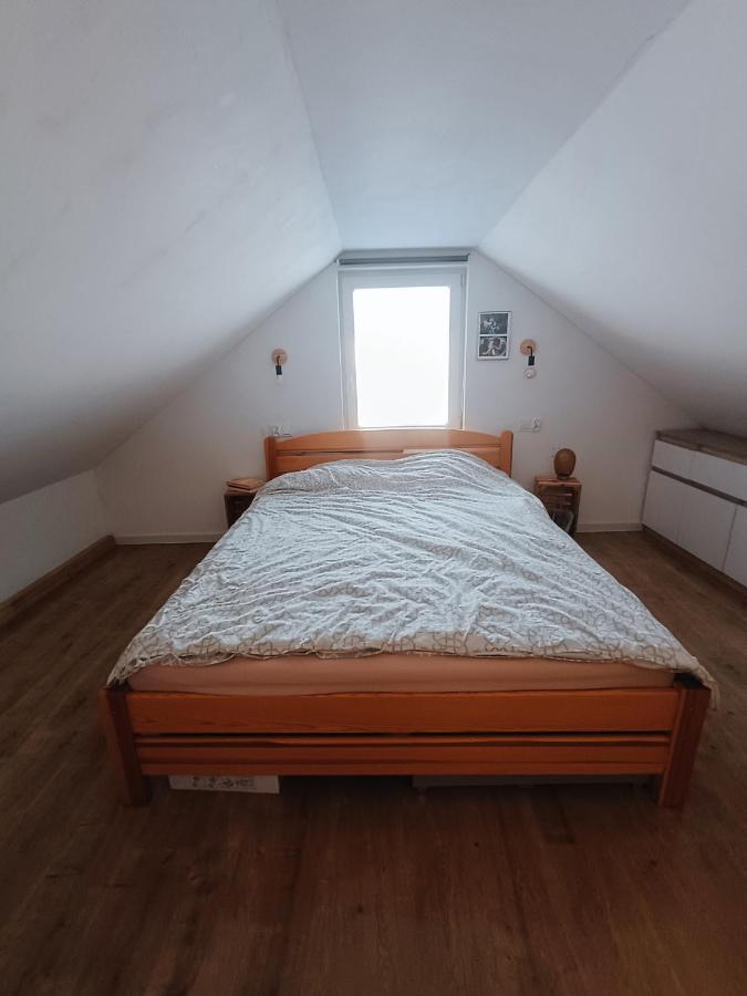 Dom wśród łąk - B&B