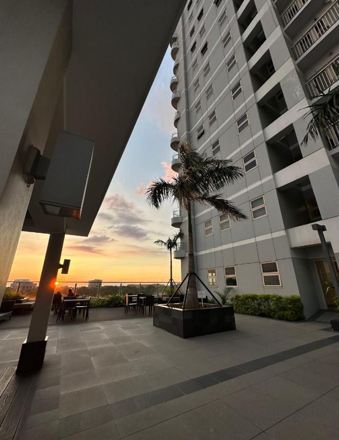 CitiBay View Staycation - Bed and Breakfast Manilla