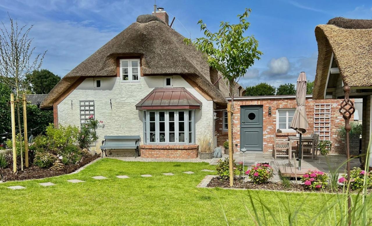 FöhrLiebt Reetdachhaus - B&B
