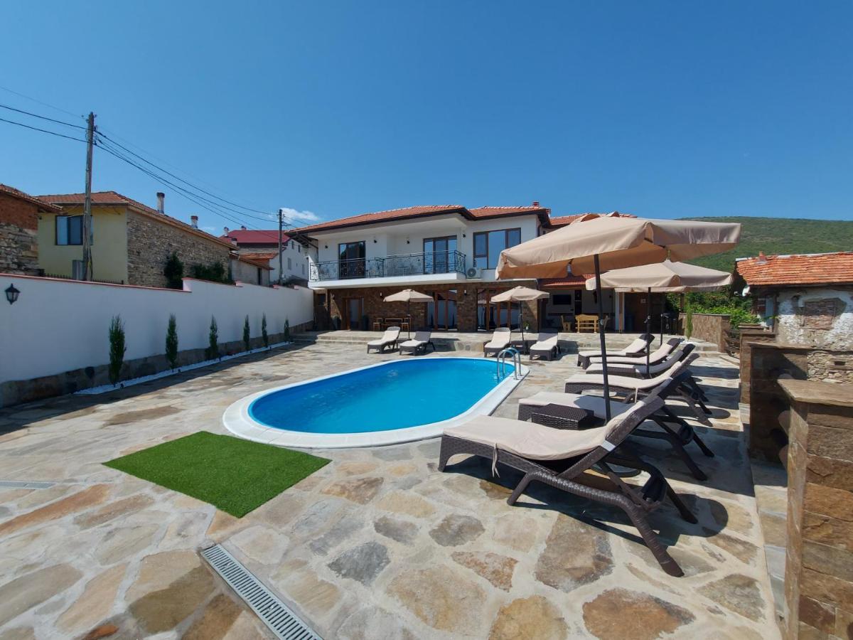 Вила Анжелика - Chambres d’hôtes
