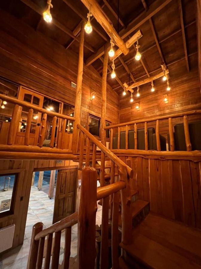 Illi Lodge & Hostel - B&B