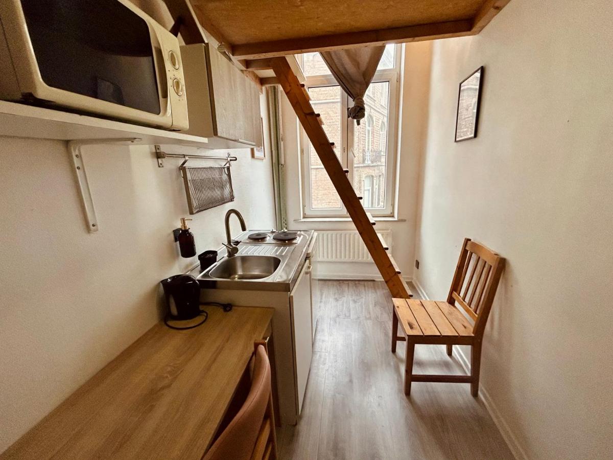 Tweepersoonskamer met Gedeelde Badkamer