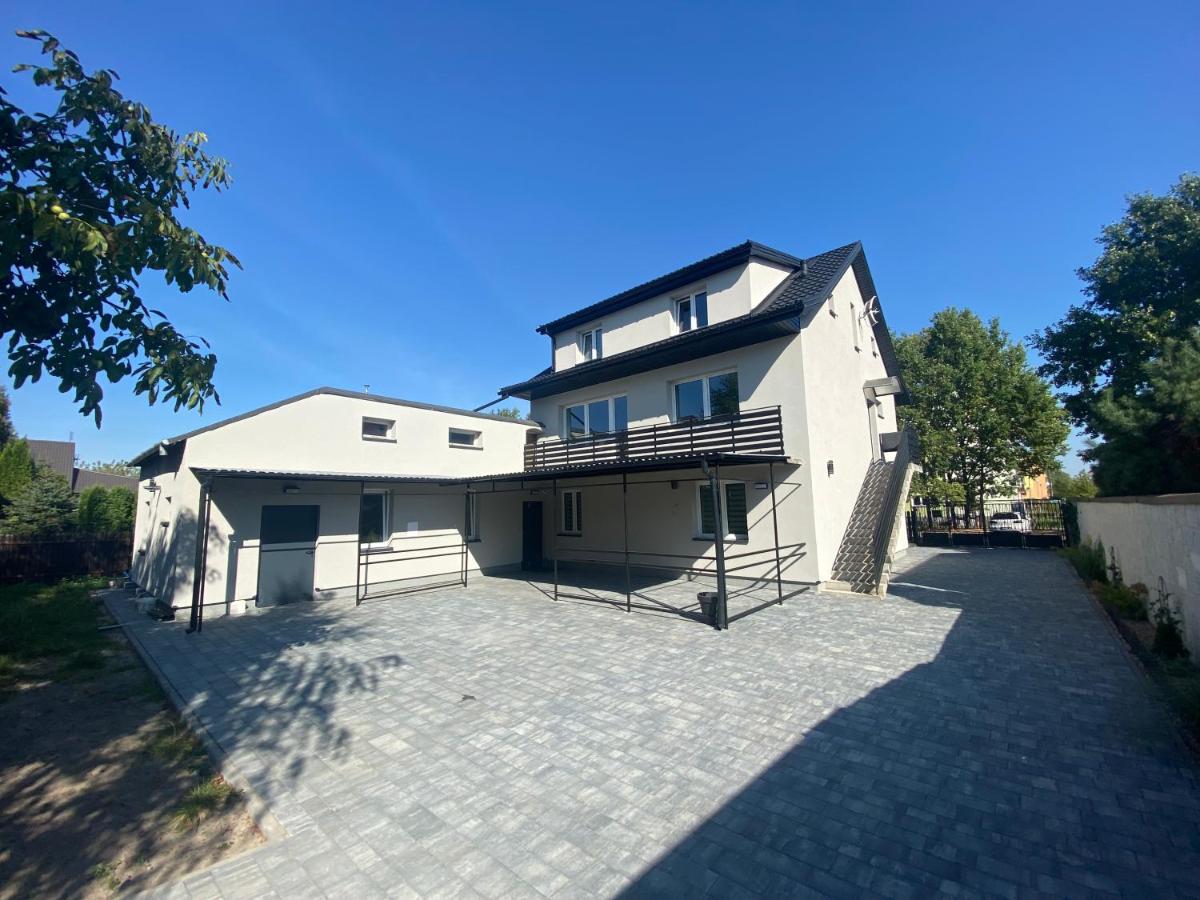 Pokoje noclegowe - Ferienwohnung Żyrardów