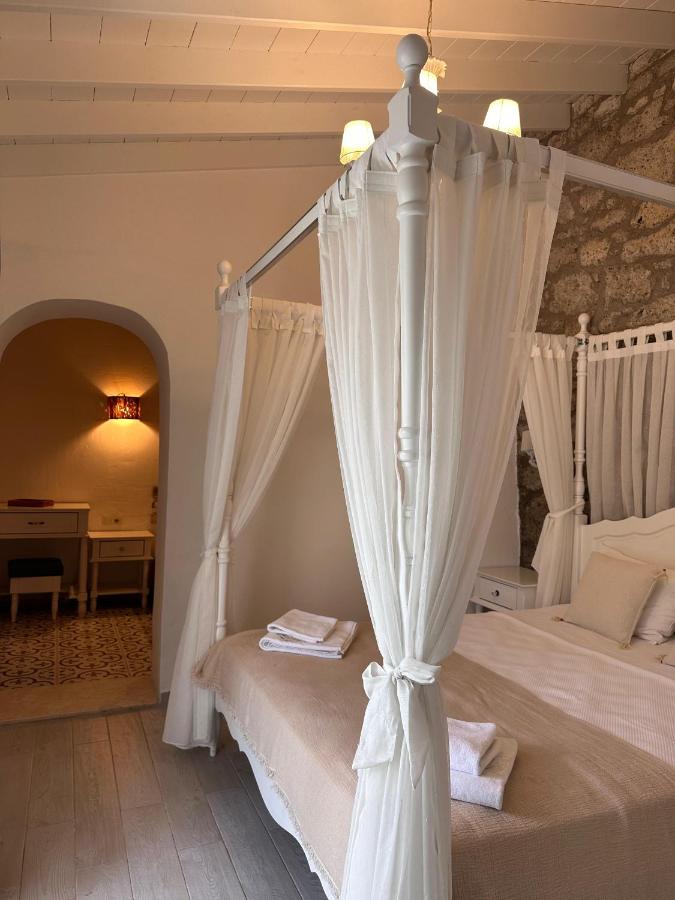 Quadruple Room with Terrace