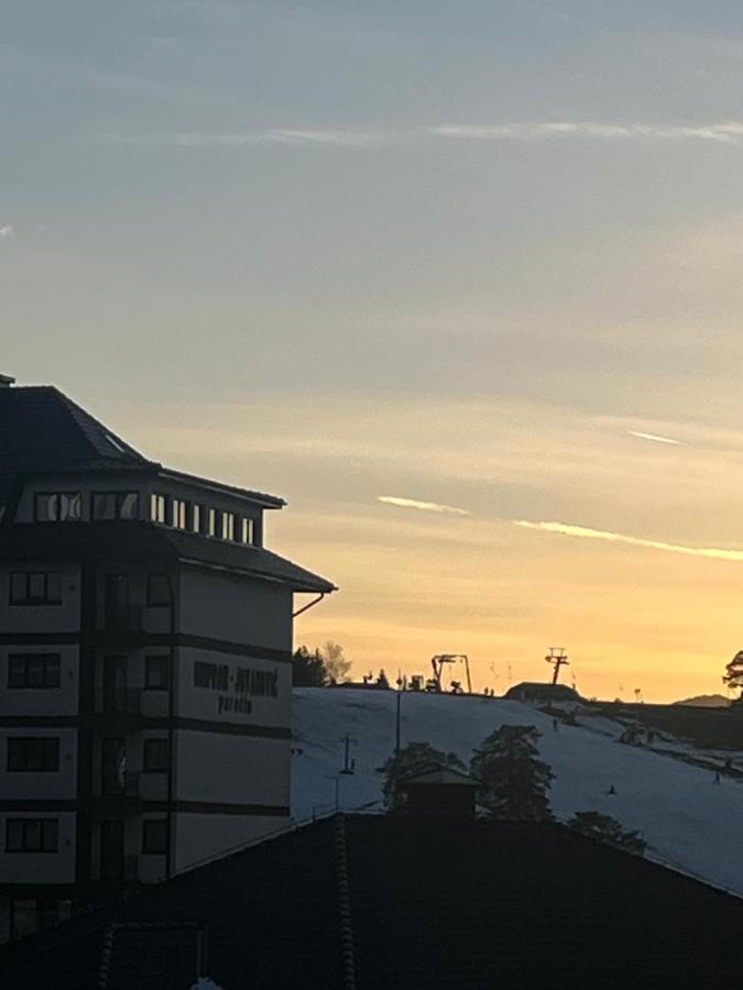 Apartment Balkan Square Zlatibor - Bed and Breakfast Zlatibor