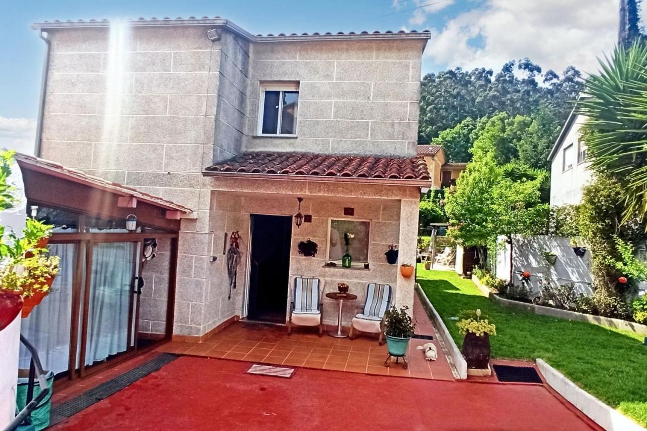 Charming house in O Rosal with garden and spa - Bed and Breakfast
