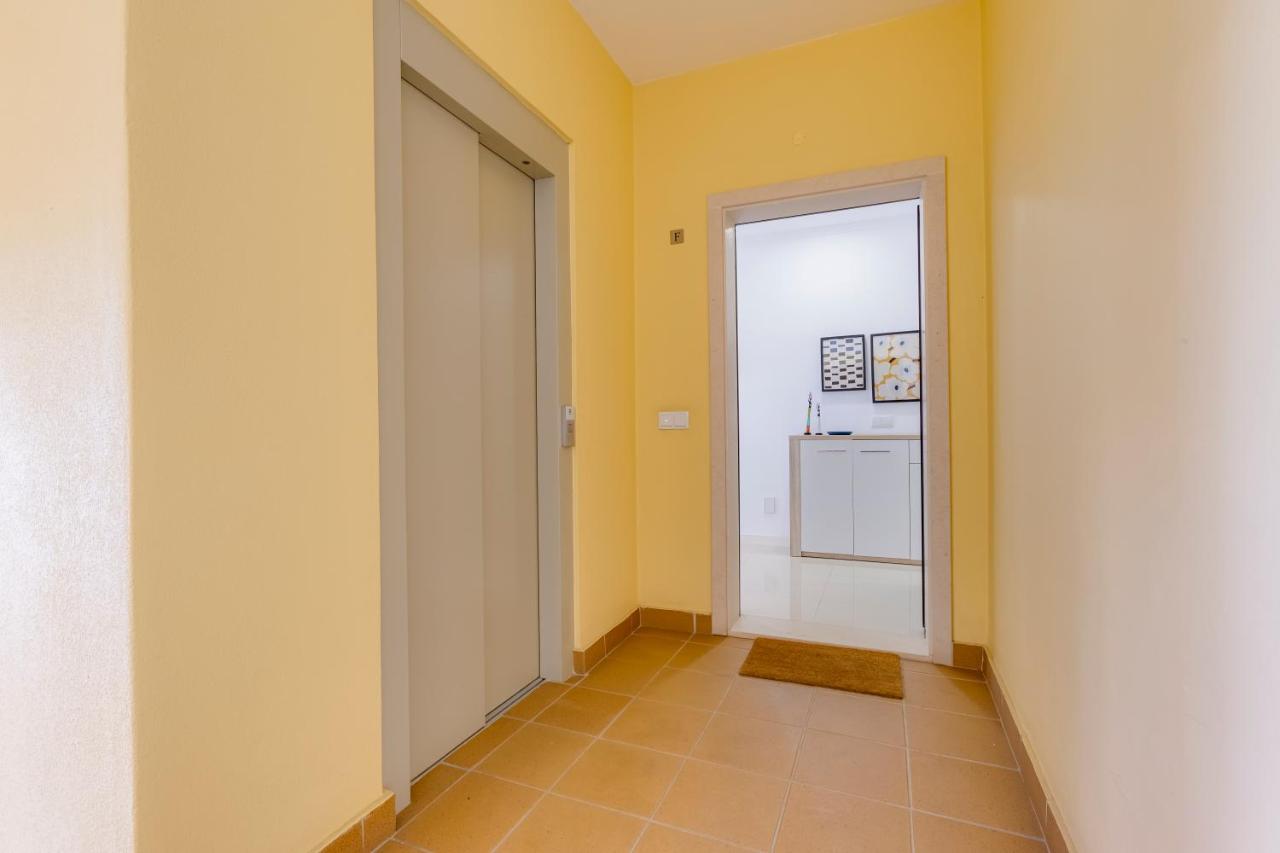 Charming 3 Bedroom Apartment Close to Historic Center-Lagos - B&B Lagos