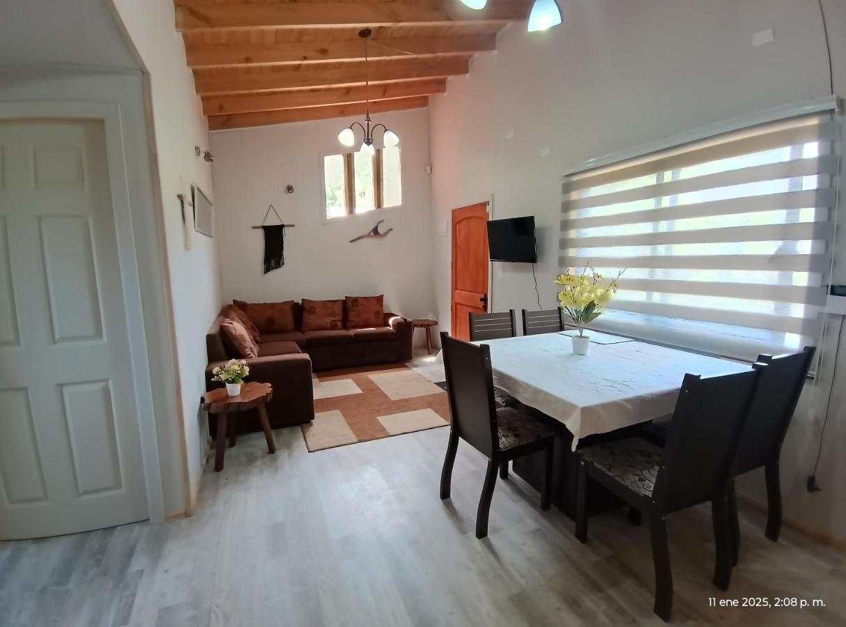 Casa para 4 o 5 personas en Llifen a metros de Supermercado farmacia panaderias y playas - Chambres d’hôtes