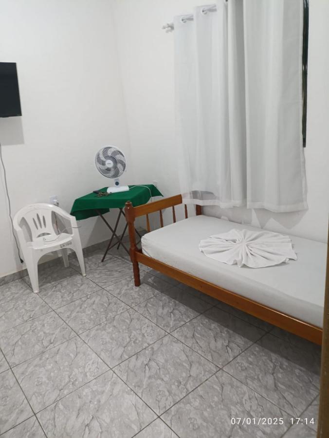pinheiral apart kitnet mobiliado - B&B