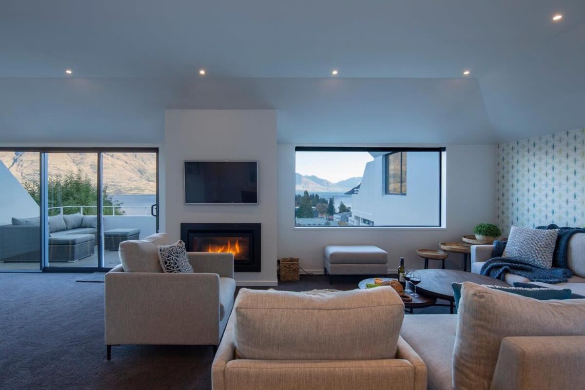 Villa Awa- Lake Views- BBQ- AC- Garage - Ferienwohnung Queenstown