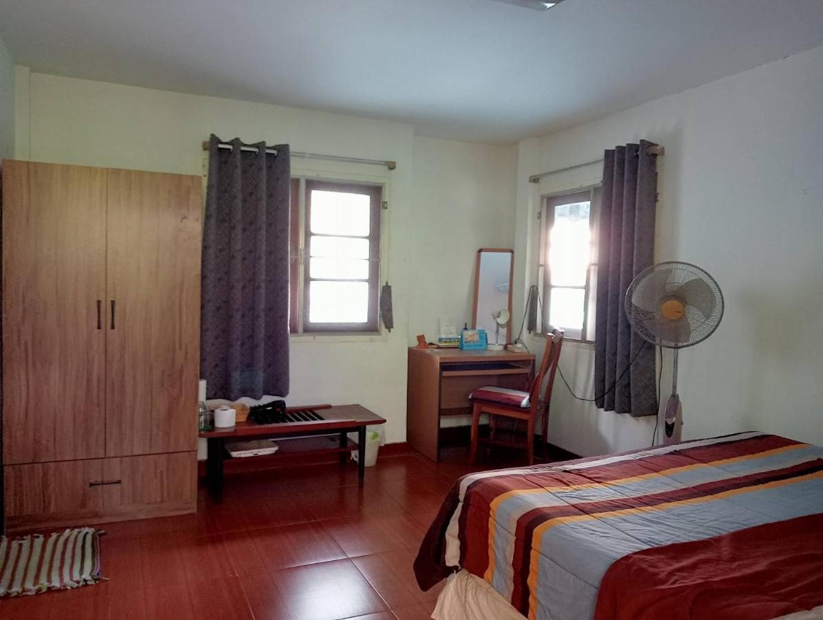 Young and Beautiful - B&B Bangkok