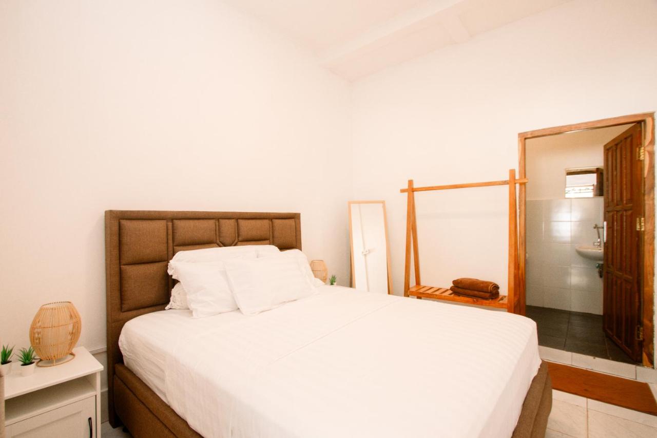 Love Komodo Apartment 2 - B&B