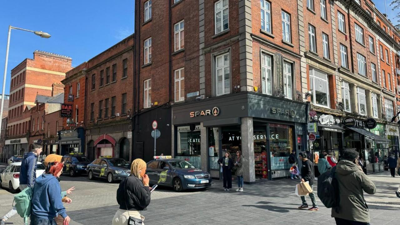 Modern 2-Bedroom Apartment-Dublin City - Chambres d’hôtes