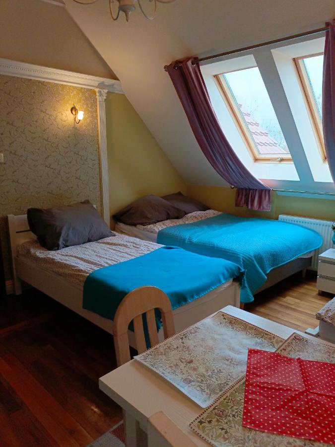 Quadruple Room with Private Bathroom