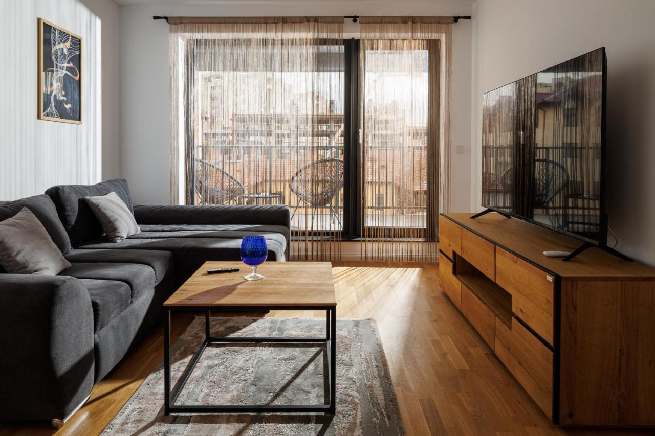 Apartment mit Balkon