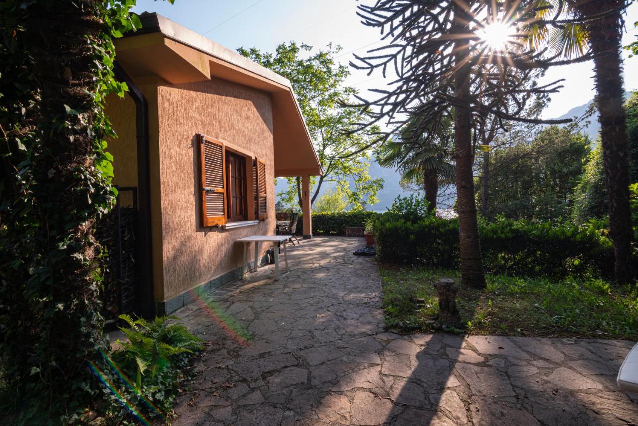 Casa Claudia, a due passi da lago e spiaggia - B&B