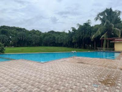 Ivy Bliss Studio with Private Pool, B 05, Karjat - Chambres d’hôtes