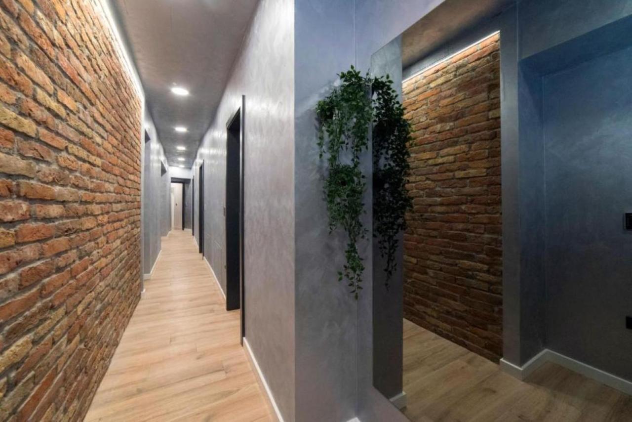 Liberty Apartments, 3rd Floor, no elevator - Bed and Breakfast
